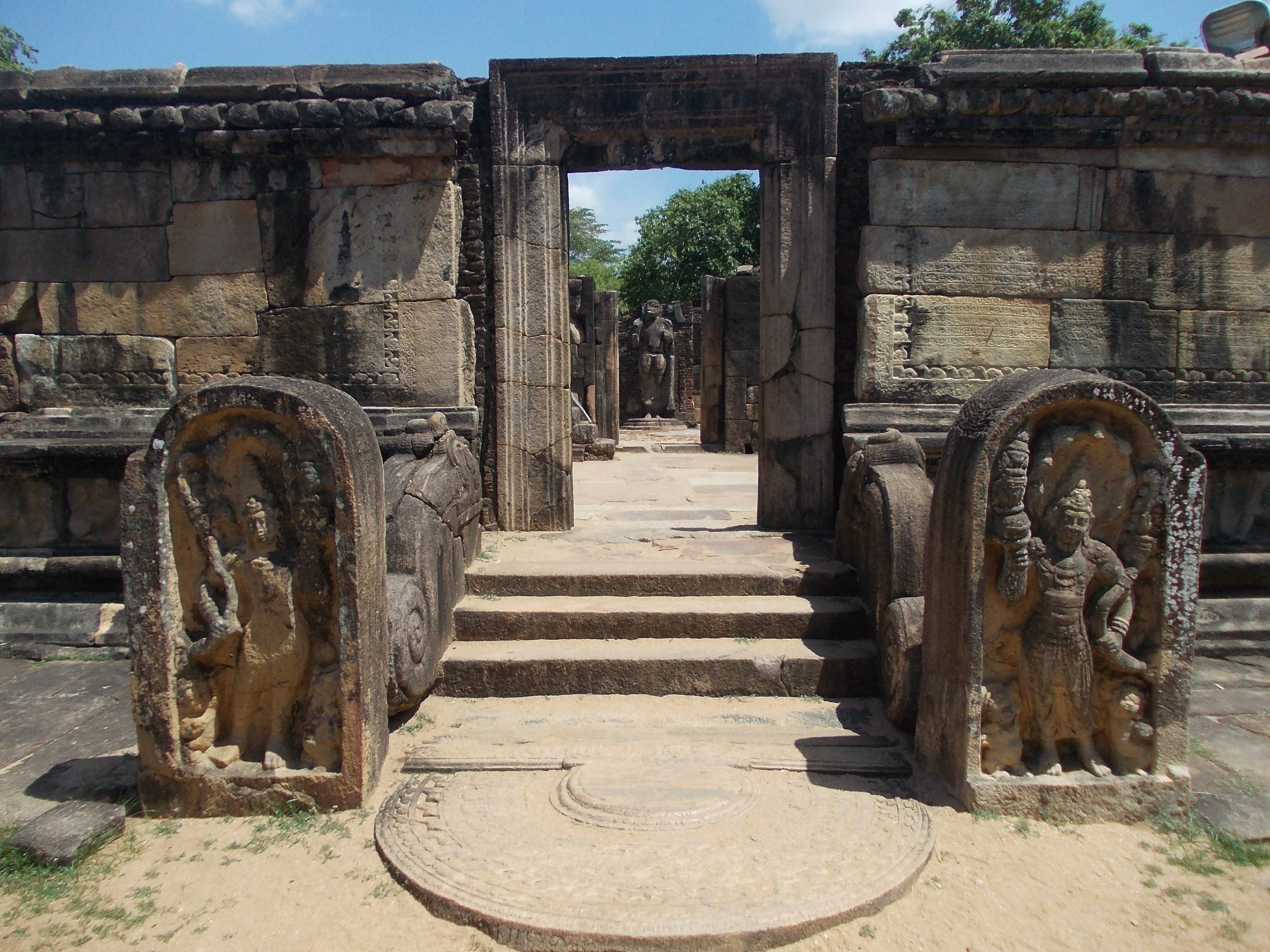 poort-oude-stad-polonnaruwa.jpg#asset:1056